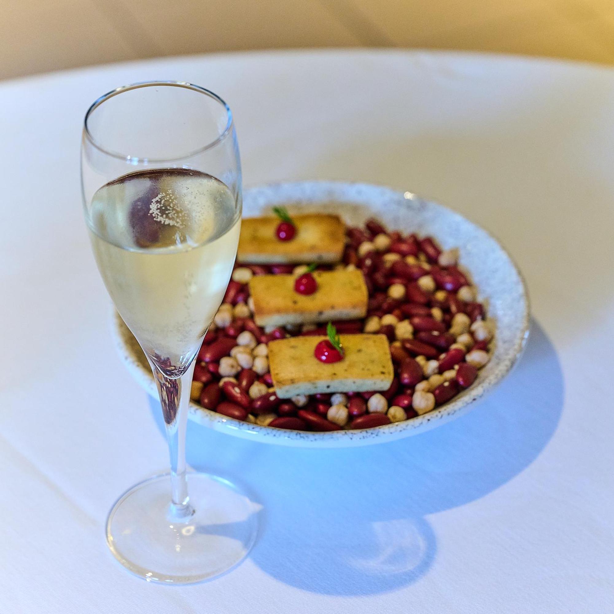 Logis L'Ermitage Hotel & Restaurant Saulges المظهر الخارجي الصورة
